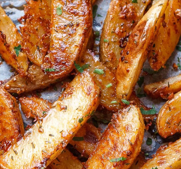 Baked Garlic Potato Wedges – freshvintagefarms